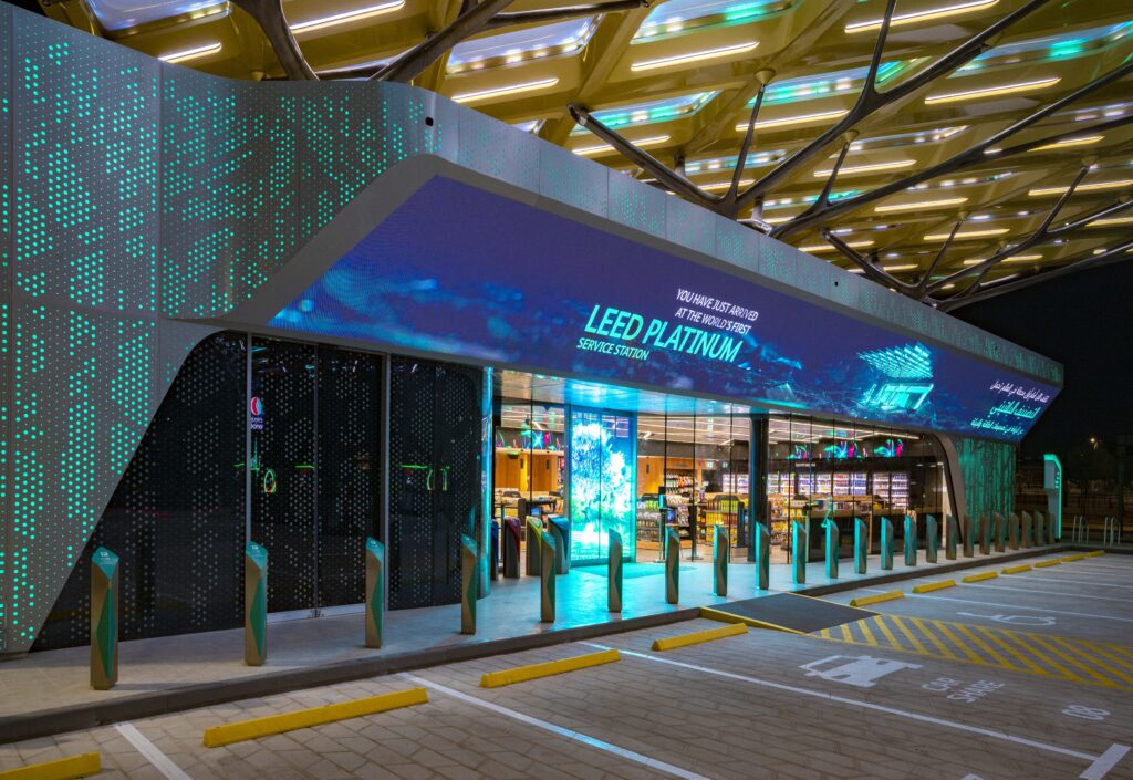 2020.12 VY390d+VT381d ENOC EXPO Dubai 01